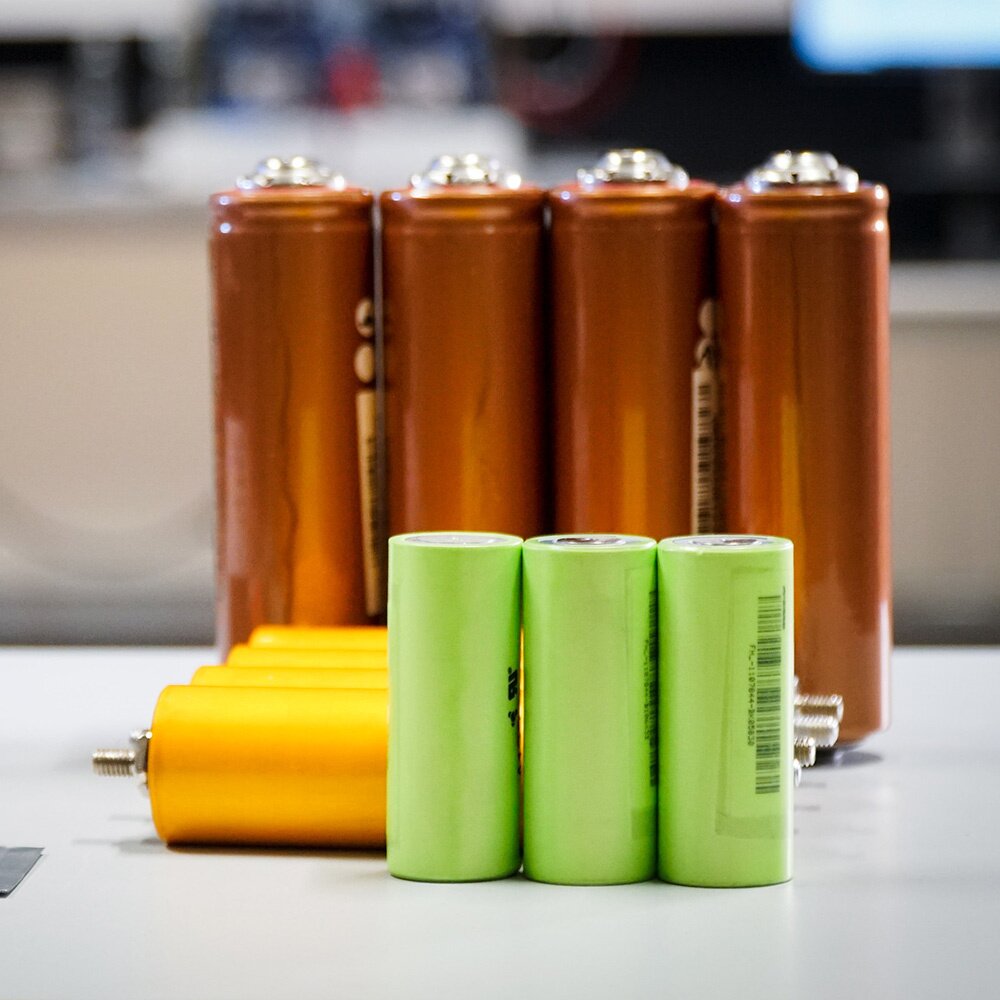 does my phone have lithium ion battery does my phone have lithium ion battery